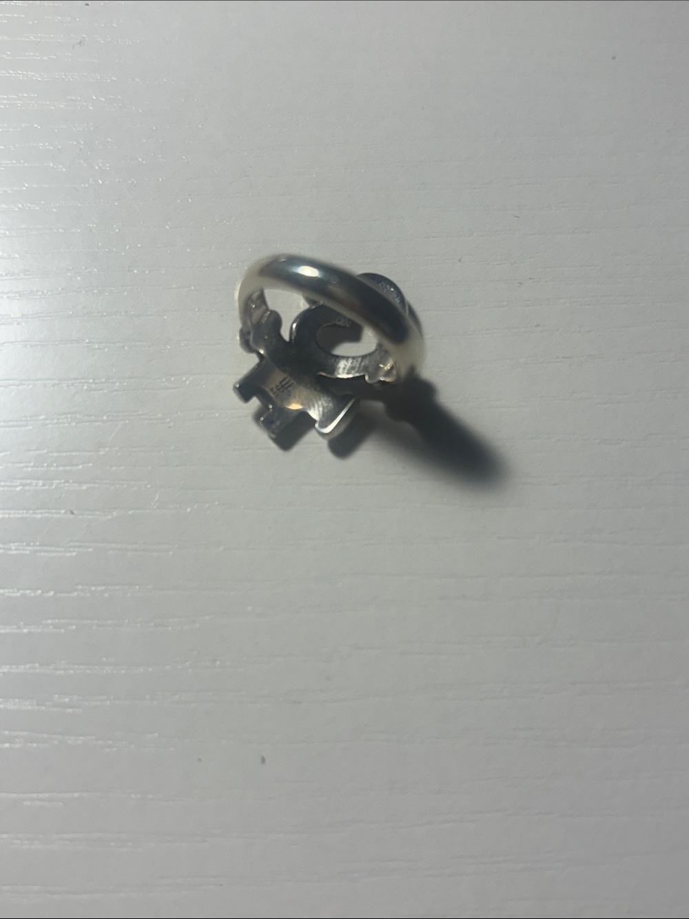 James Avery Crown Ring
Size 6